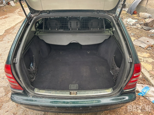 щора багажник Mercedes C класа W203 комби кора багажник, снимка 2 - Части - 54154632