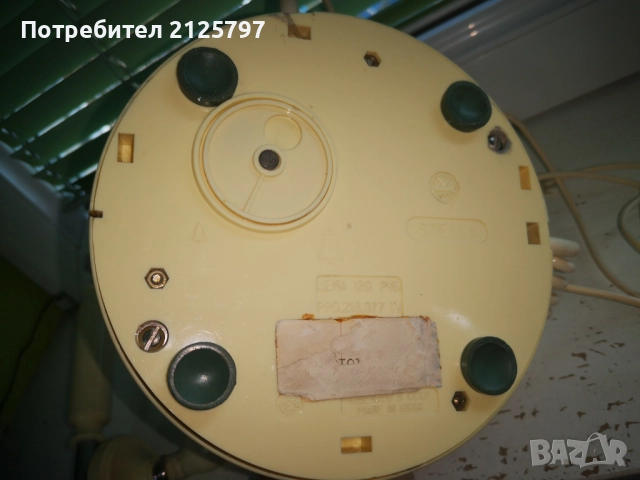 Продавам стра телефон с бурно минало, снимка 4 - Антикварни и старинни предмети - 51883946