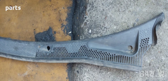 Пластмаса Чистачки Форд Фокус (3) - 1M51A02216 - C9V8A, снимка 3 - Части - 50678920