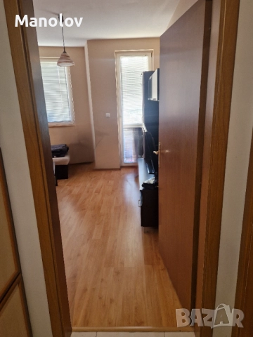 Продава се напълно обзаведен с мебели,ел.уреди и климатици, снимка 15 - Апартаменти - 52391494