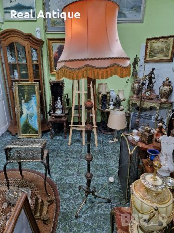 Чудесна стара много красива антикварна холандска подова бронзова лампа , снимка 6 - Антикварни и старинни предмети - 45650175