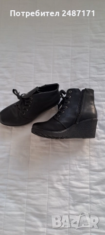 Нови елегантни и удобни черни дамски боти с цип и връзки на платформа, снимка 3 - Дамски боти - 52796000