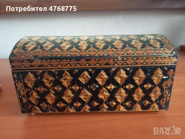 стара дървена кутия за бижута , снимка 2 - Антикварни и старинни предмети - 53901715