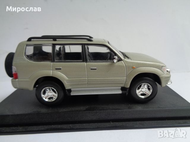 1:43 TOYOTA LAND CRUISER КОЛИЧКА ИГРАЧКА МОДЕЛ , снимка 3 - Колекции - 45429914