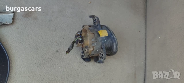 Халоген десен Mercedes B180 W245 - 40лв, снимка 2 - Части - 50533675