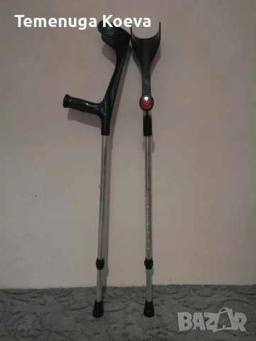 Патерици тип канадка 2 броя 