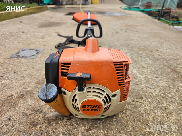 МОТОРНА КОСА STIHL FS 250. ПЕРФЕКТНА , снимка 12 - Градинска техника - 52891544