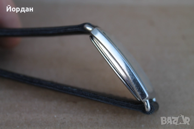 Дамски ръчен часовник ''Emporio Armani''  , снимка 2 - Дамски - 52308406