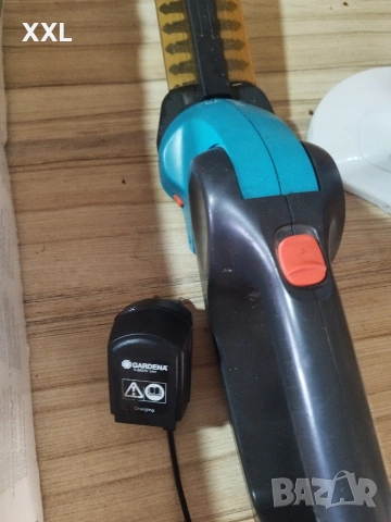 Акумулаторна ножица Gardena , снимка 7 - Градинска техника - 53571801