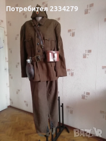 Стари военни униформи: парадна и бойна. , снимка 6 - Антикварни и старинни предмети - 52592779