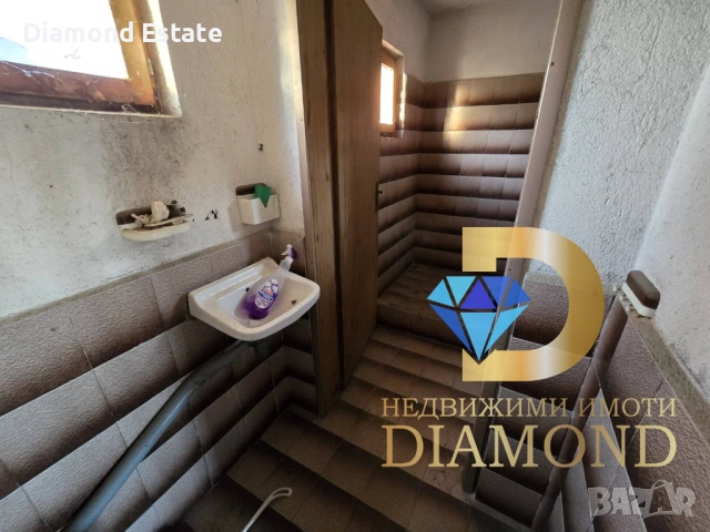 Триетажна къща в Димитровград, кв. Черноконево, снимка 9 - Къщи - 46508336