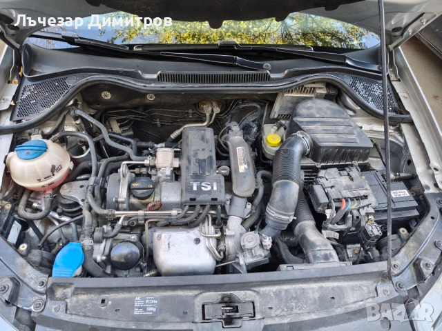 Фолксваген Поло 1.2 TSI Фейслифт Абтомат!!! Реален пробег!!!, снимка 14 - Автомобили и джипове - 54137612