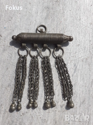 Стара муска трепка накит забодка носия етнография