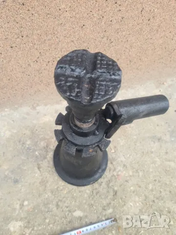 Винтов крик 5т, снимка 2 - Аксесоари и консумативи - 49817087