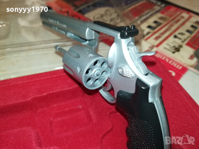 SMITH & WESSON 629 CLASSIC PP МЕТАЛЕН ПИСТОЛЕТ ЗА КОЛЕКЦИЯ-ВНОС SWISS 2109251244 , снимка 14 - Колекции - 51785269