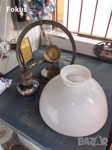 Страхотен порцеланов полилей абажур на газ опалиново стъкло, снимка 4 - Антикварни и старинни предмети - 53282914