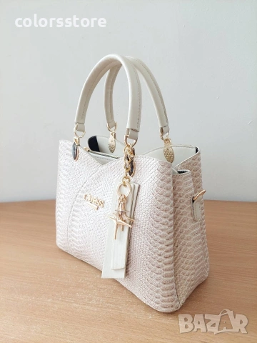 Розова чанта Guess -SG 256, снимка 2 - Чанти - 38027445