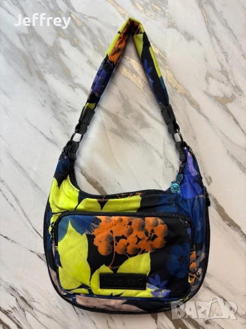 Нова чанта Desigual