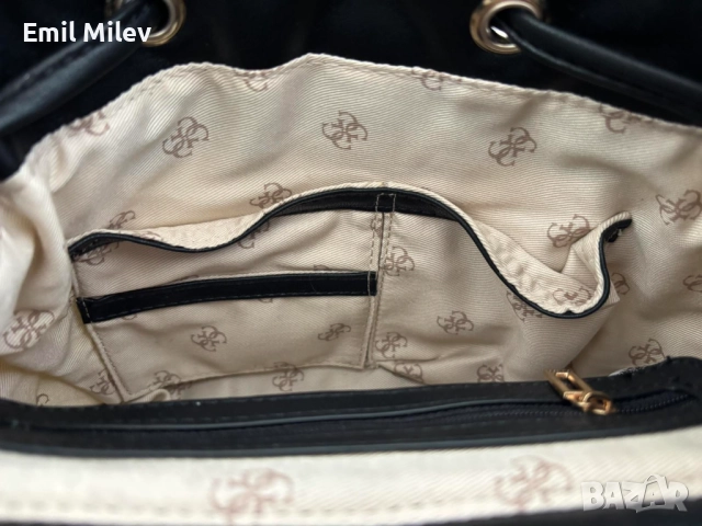 Дамска раница Guess, снимка 2 - Чанти - 52101098