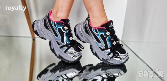 Adidas дамски маратонки , снимка 2 - Маратонки - 50947388