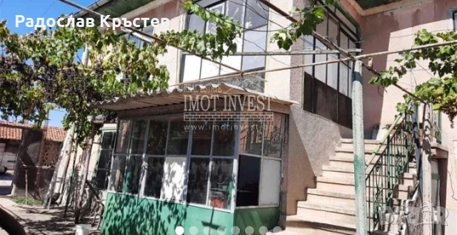 Двуетажна къща във с.Борец, снимка 3 - Къщи - 50583564