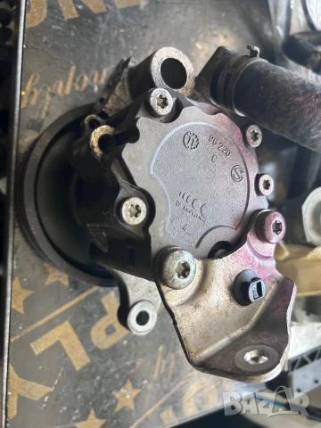 W204 C 300 C 320 V6 diesel Хидравлична помпа Мерцедес Ц класа 2011 година , снимка 2 - Части - 50630124