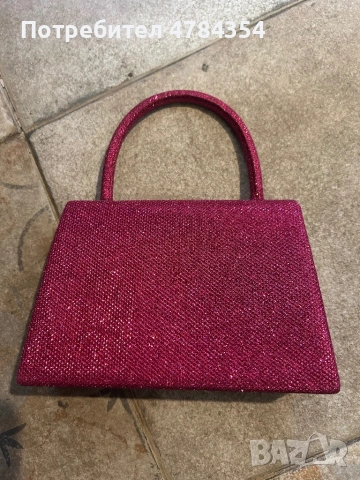 Чисто нова дамска чантичка бляскаща, снимка 2 - Чанти - 54102255