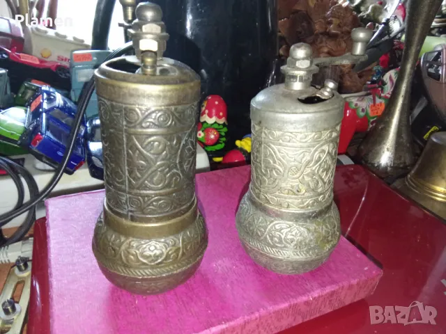 Две турски машини за меляне на подправки , снимка 1