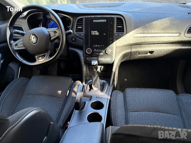 Renault megane 1.5DCi 2019г, снимка 7 - Автомобили и джипове - 54005141