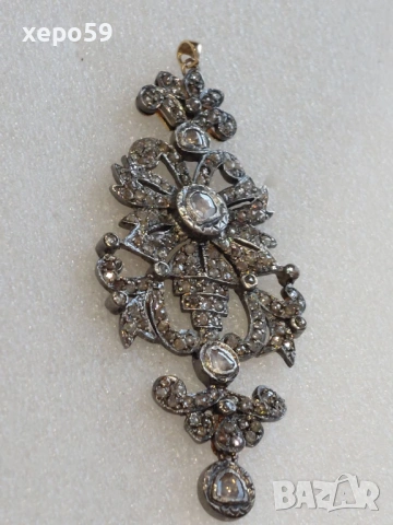 Стар медальон(висулка) с множество инкрустирани диаманти-материал злато 14к и сребро 925, снимка 5 - Колиета, медальони, синджири - 53357252
