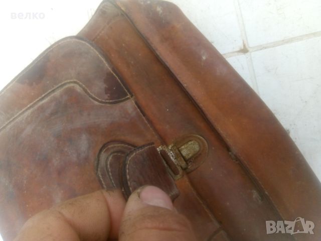 Ретро кожена чантичка , снимка 2 - Антикварни и старинни предмети - 45478961