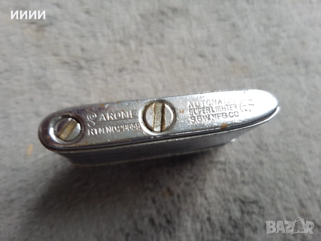 Бензинова запалка Sarome, снимка 3 - Антикварни и старинни предмети - 52294464