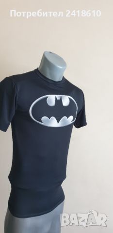 Under Armour Batman Compression Mens Size M ОРИГИНАЛ! Мъжкa Тениска!, снимка 3 - Тениски - 46586419