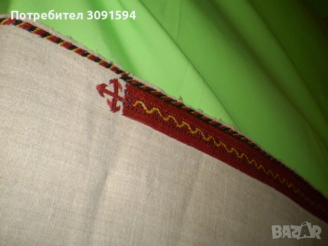 Старо ръчно бродирано перде червена бродерия , снимка 6 - Антикварни и старинни предмети - 53177405