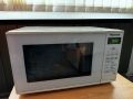 Микровълнова 800W Compact Microwave NN-E271WMBPQ, снимка 3