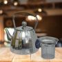 Чайник от неръждаема стомана с фина цедка и дървена дръжка, 2L, снимка 1 - Аксесоари за кухня - 45774711