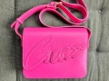 Розова чанта Guess, снимка 3
