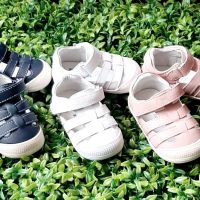 №19-24, Розови бебешки сандалки от Естествена кожа на Бабъл Кидс, снимка 10 - Детски сандали и чехли - 45528317