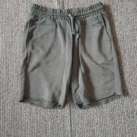 Тъмнозелени къси панталони, снимка 1 - Къси панталони - 45102795