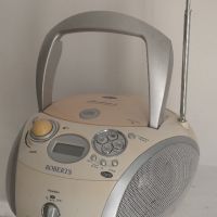 Радио със CD, снимка 1 - Радиокасетофони, транзистори - 45221479