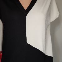 асиметрична блузка , снимка 1 - Тениски - 45480699