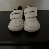 Маратонки адидас бебешки, снимка 1 - Бебешки обувки - 45521234