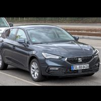 Десен Фар Ксенон  Seat Leon MK4 от 2020 -2024 Година Сеат Леон МК4, снимка 1 - Части - 45266892