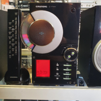 Аудиосистема Grundig Cirflexx UMS 5400 DEC Има радио, диск, ubs, памет карта, mp3, дистанционно със , снимка 13 - Аудиосистеми - 44988537