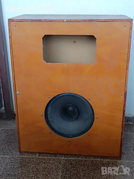 Тонколона с един високоговорител, снимка 1