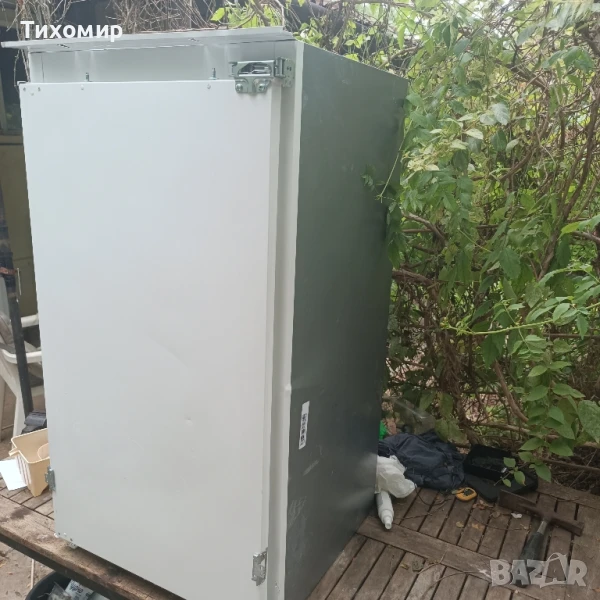 Хладилник за вграждане Bauknecht , снимка 1