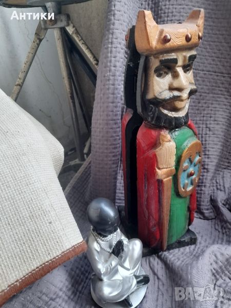 Поставка за бутилка дърворезба , снимка 1