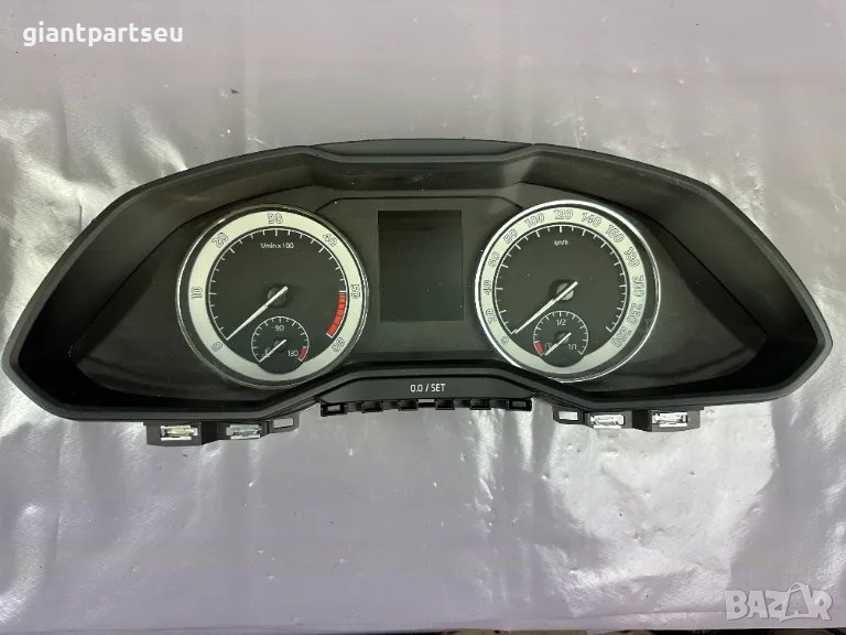 Километраж за SKODA SUPERB 3 Шкода Суперб 3V0920711A, снимка 1