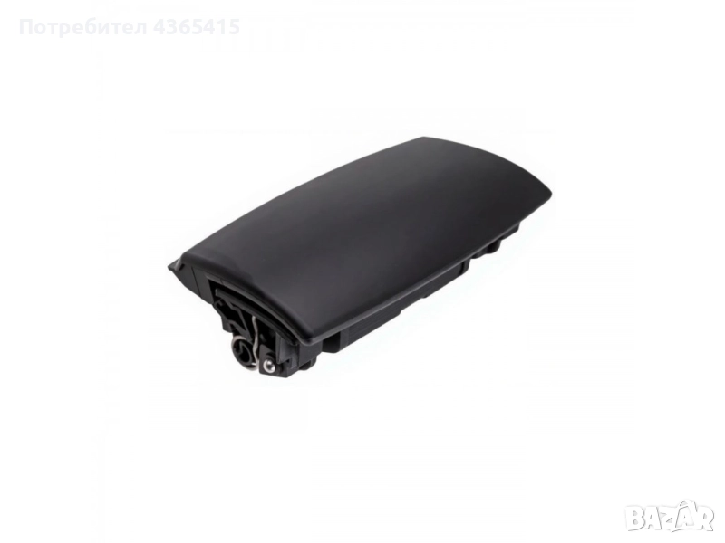 Пепелник за Seat Exeo (2008-2013) 8E0857961M, снимка 1