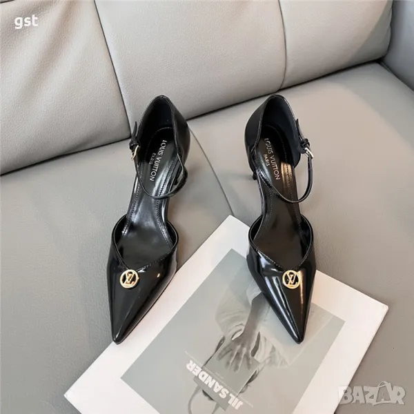 Louis Vuitton дамски официални обувки уникални с ток, снимка 1